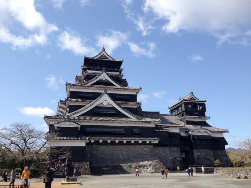 熊本城の観光スポットと現在の復興状況、マラソンなどのイベントについて