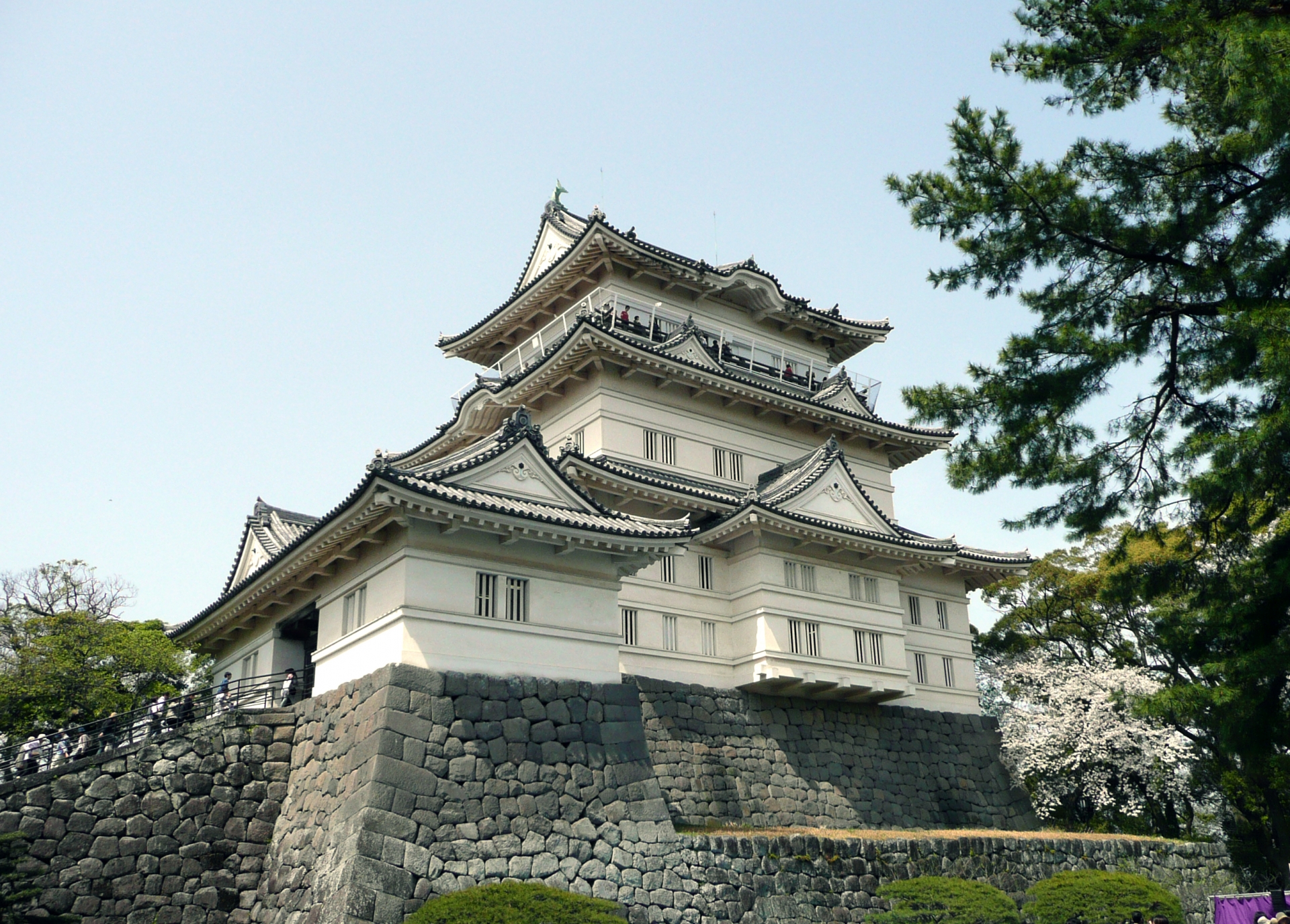 小田原城のアクセスや料金など施設案内と便利な観光アプリ